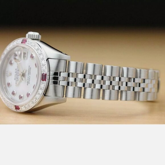 Rolex Datejust Ruby Mother of Pearl 18k White Gold Watch main image 4